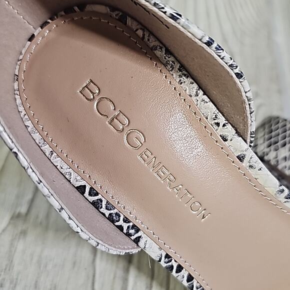BCBGeneration Lexana Snakeprint Leather Ankle Strap Heeled Sandals Womens 5 NEW - Picture 11 of 13